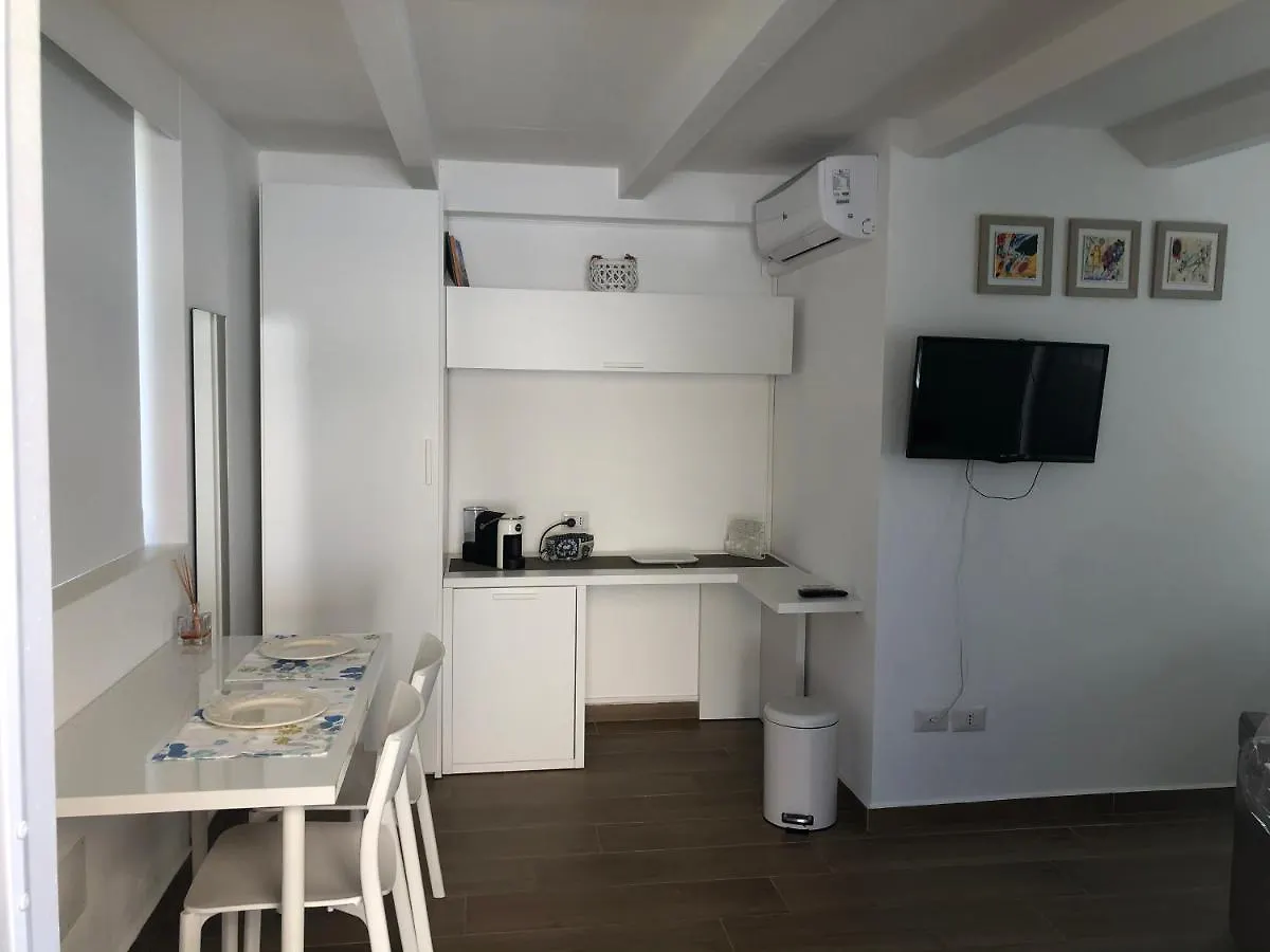 Dependance Reale Apartment Capo d'Orlando Italy