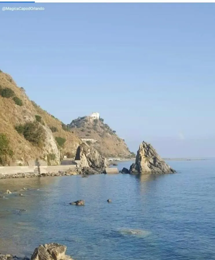 Dependance Reale Apartment Capo d'Orlando Homestay