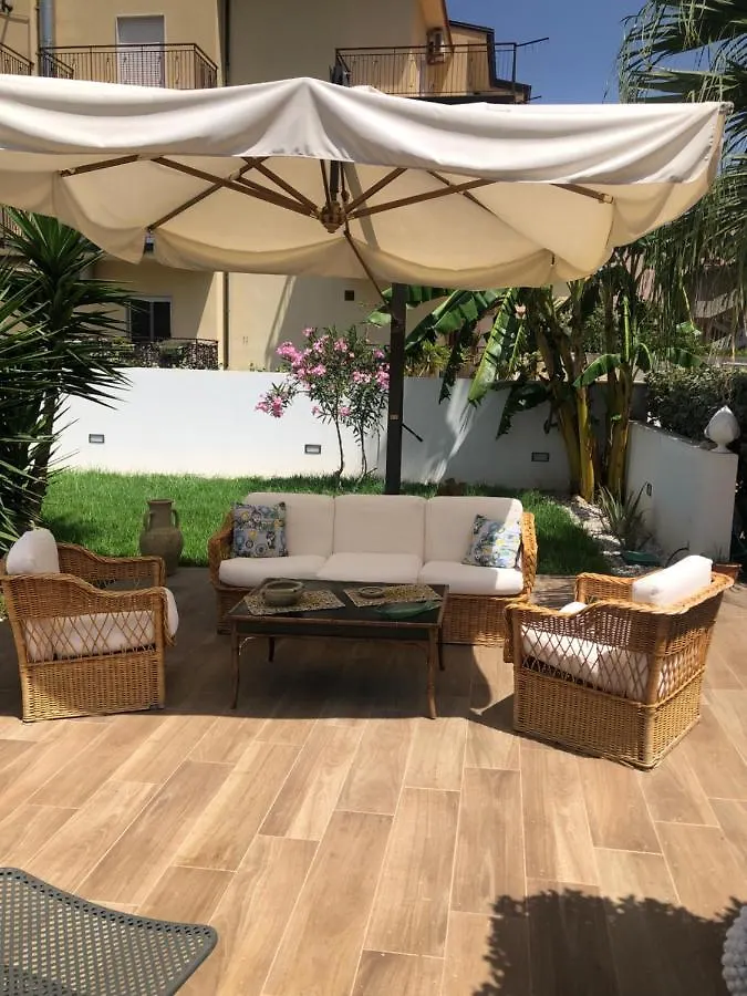 Dependance Reale Apartment Capo d'Orlando 0*,
