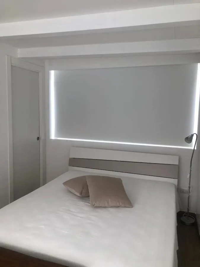 Dependance Reale Apartment Capo d'Orlando Homestay
