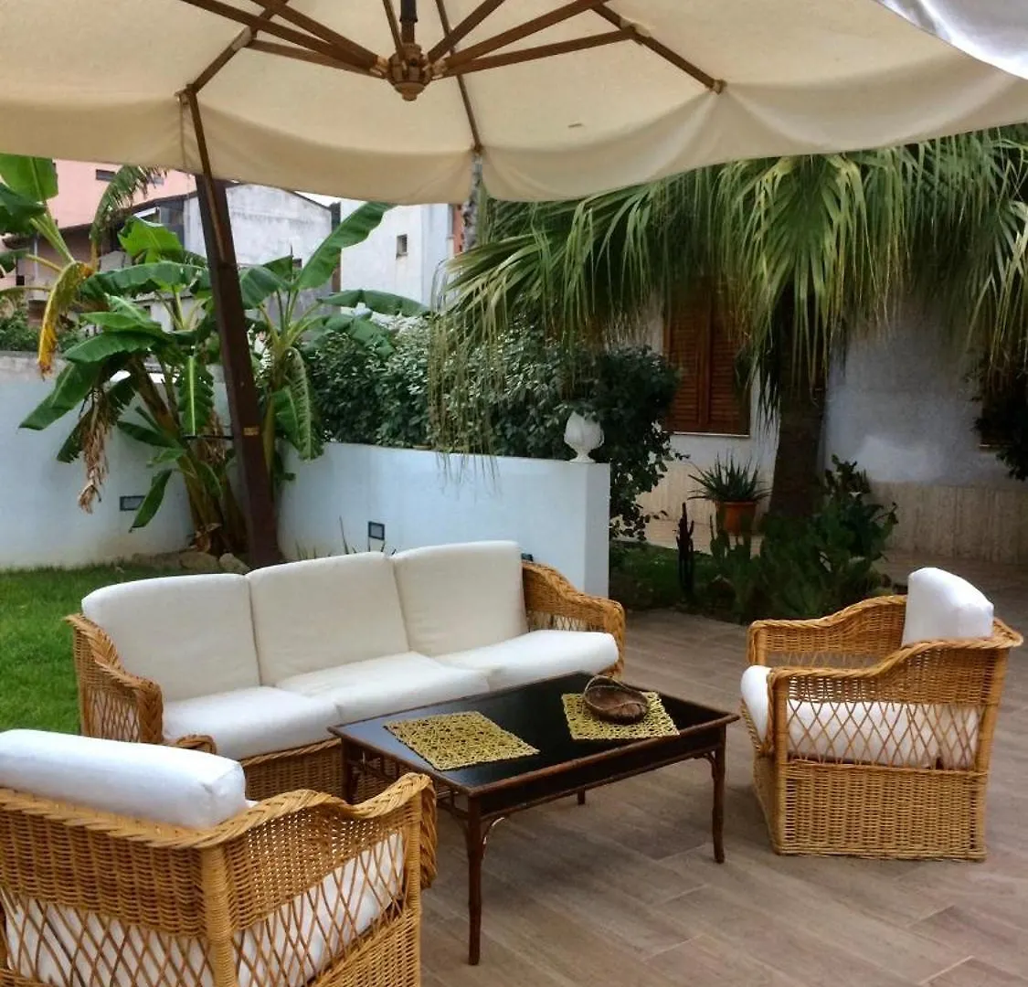 Appartement Dependance Reale à Capo dʼOrlando Séjour chez l'habitant